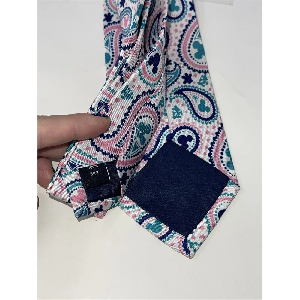 Mens Paisley 100% Silk Neck Tie & Pocket Square Mickey Head Disney NWT Cufflinks